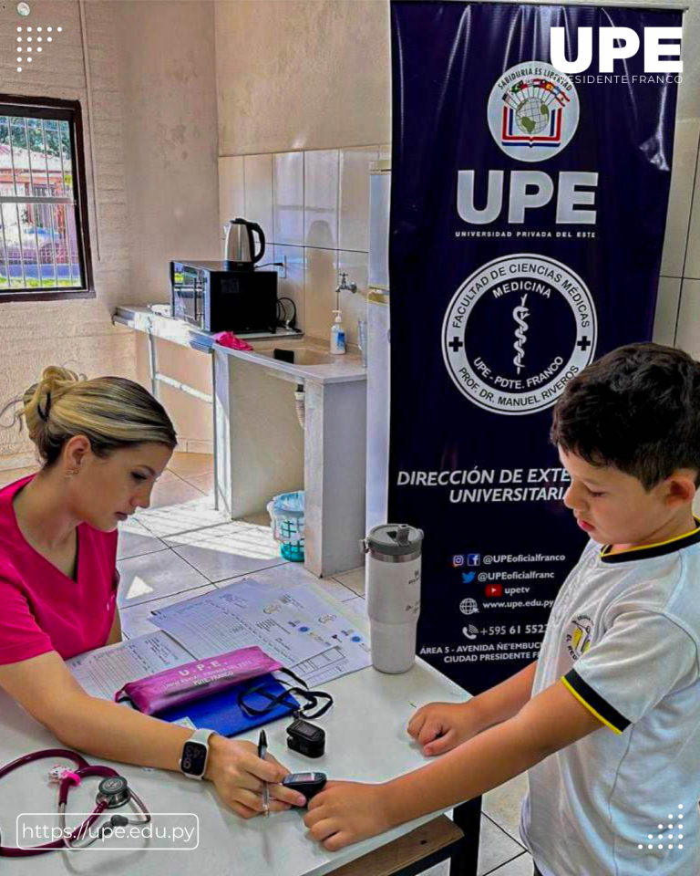 Promoviendo la Salud en la Comunidad Escolar: Extensión Universitaria